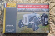 images/productimages/small/FERGUSON TE-20 PETIT GRIS Heller 81401 doos.jpg